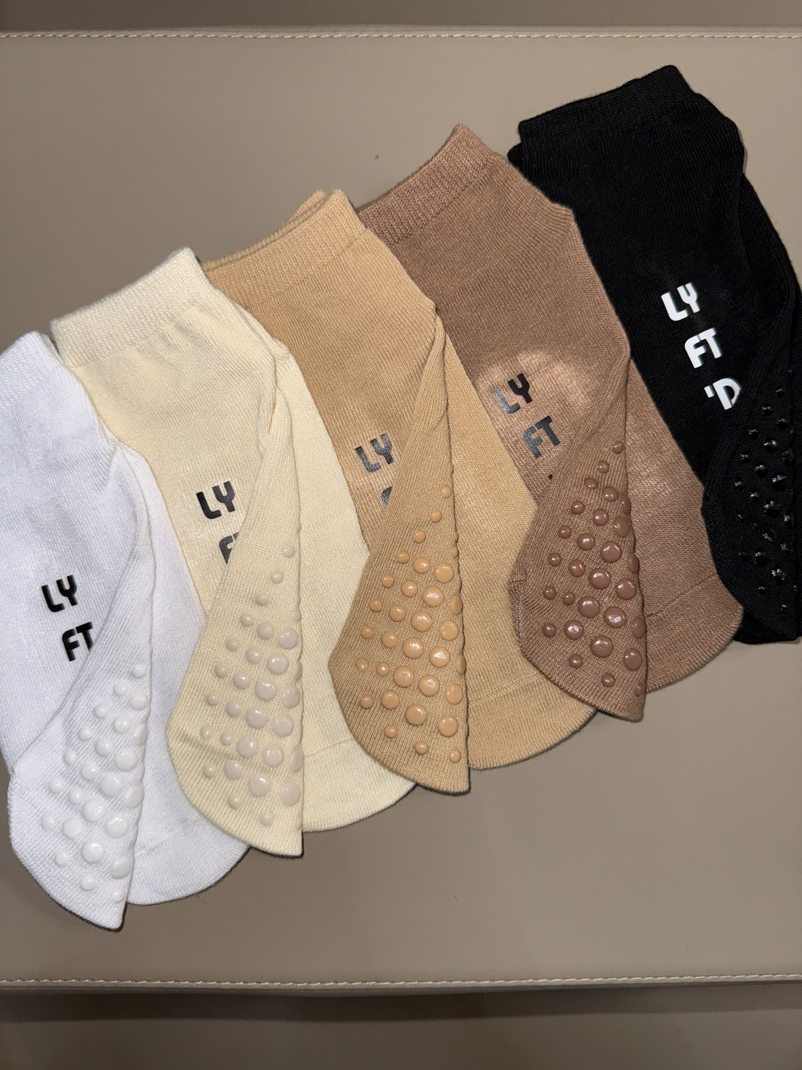 lyft'd grip socks